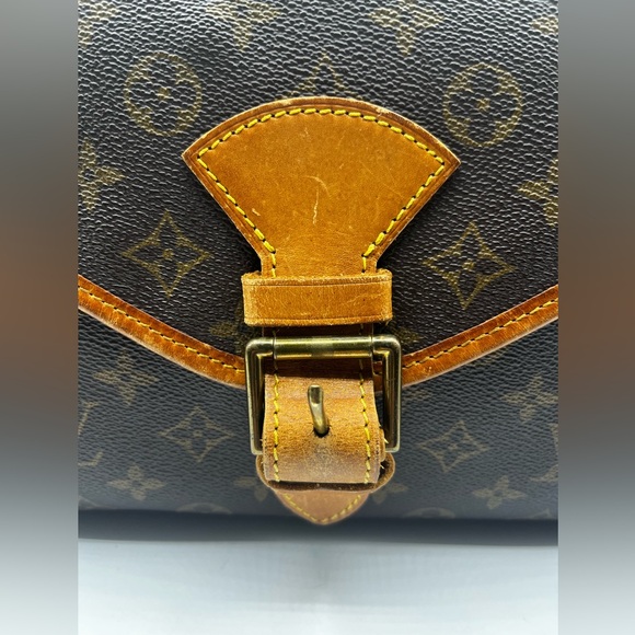 Louis Vuitton Monogram Brown Handbag - Picture 9 of 17
